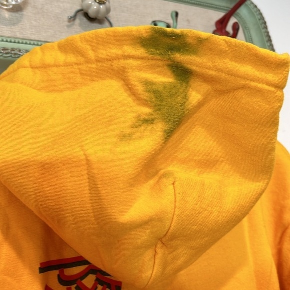 FILA JAPAN LOGO YELLOW HOODIE SWEATSHIRT WOMEN’S SIZE SMALL streetwear flawed - Picture 7 of 8